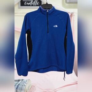 The North Face Pullover